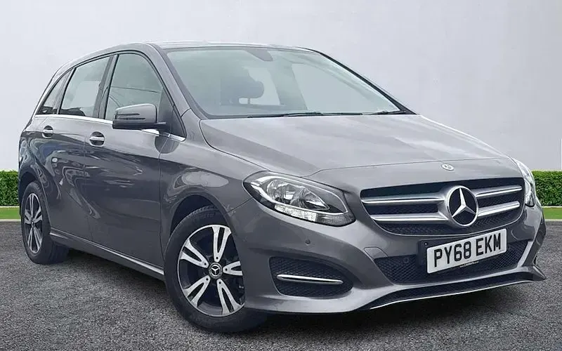 Used Mercedes B180 Executive 122 HP (89 kW) 2018 Hatchback