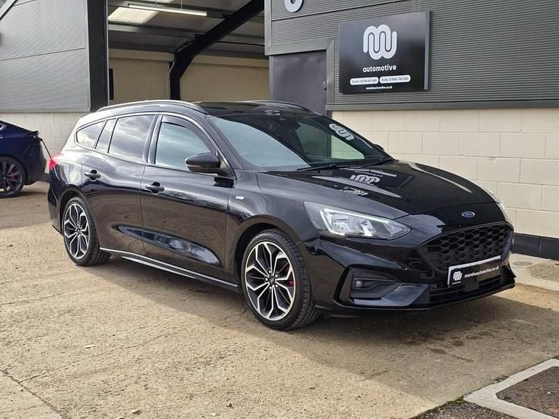 Black Used 2019 Ford Focus ST-Line X Estate | £9,500 (Good price) - Image 1/4
