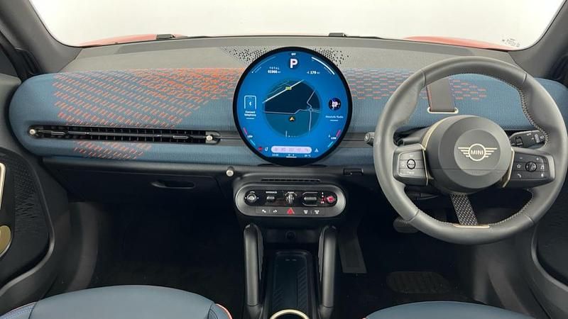 Used Mini Aceman 133 kW (181 HP) 2024 Red SUV