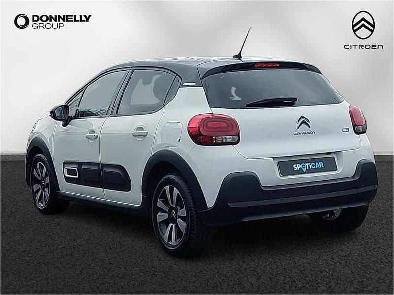 Used Citroën C3 PureTech 83 HP (61 kW) 2023 White Hatchback