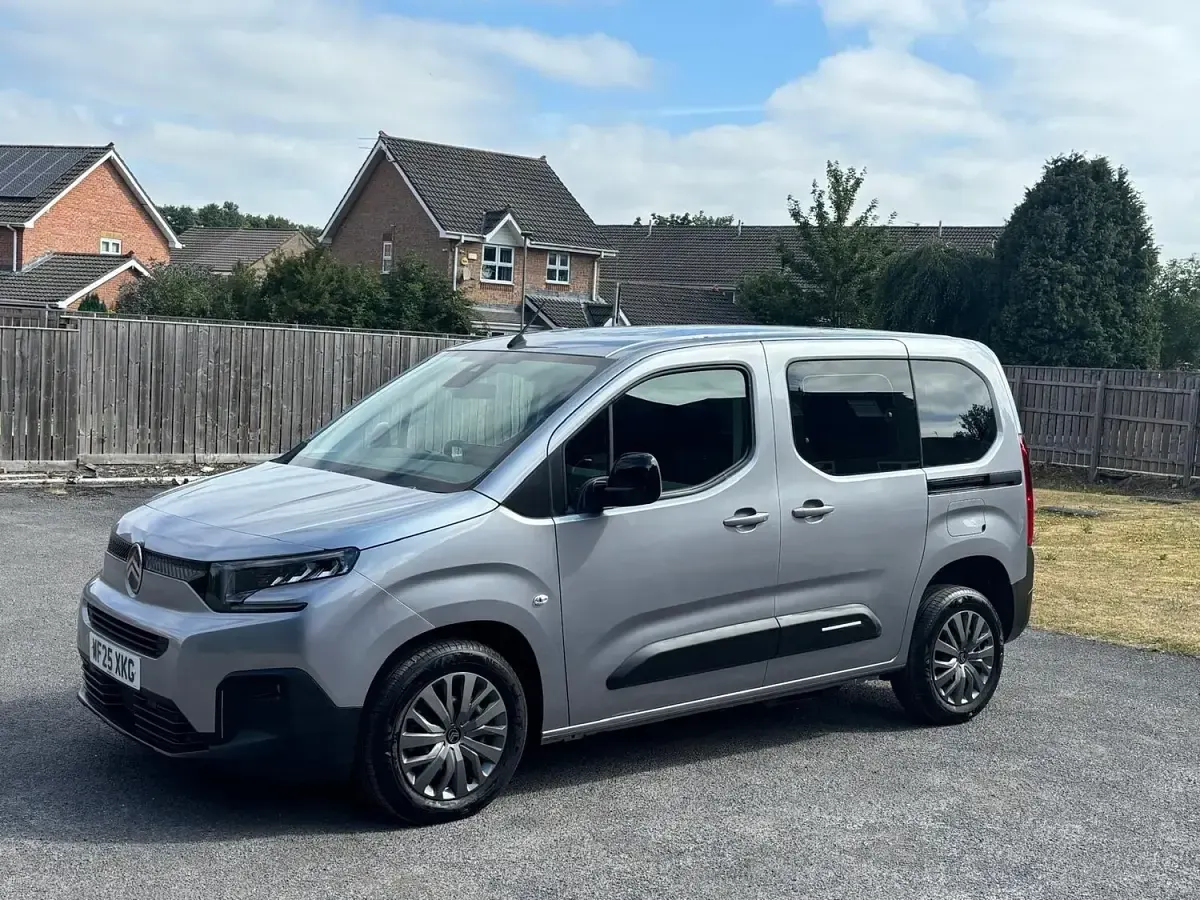 New Citroën Berlingo 2025 Grey MPV