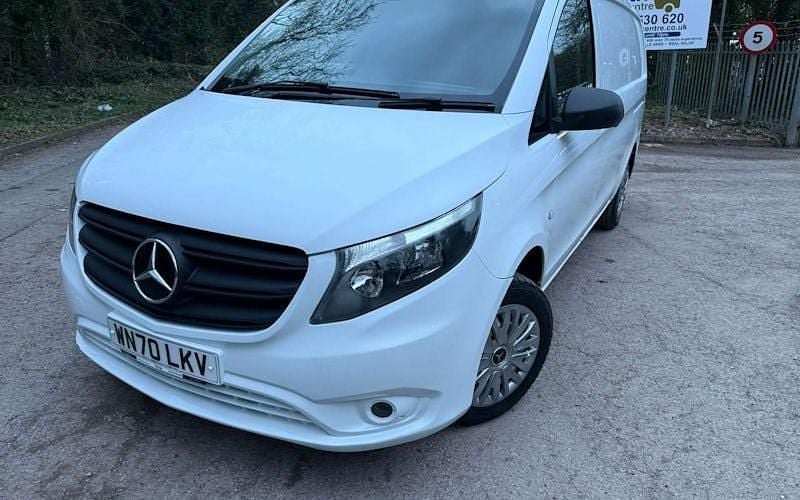 Used Mercedes Vito Progressive 136 HP (100 kW) 2021 Van