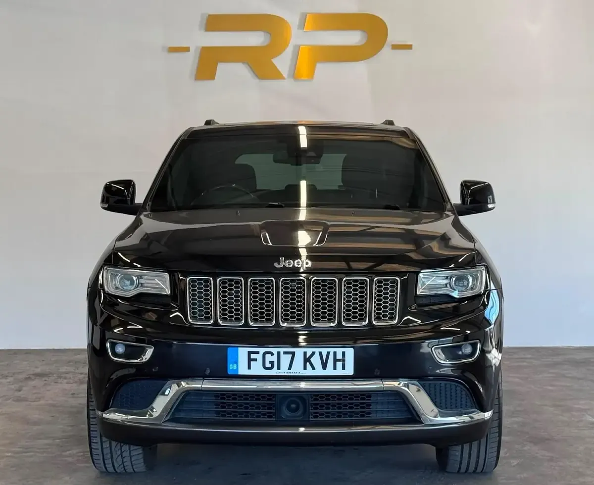 Used Jeep Grand Cherokee Summit 247 HP (181 kW) 2017 Black SUV