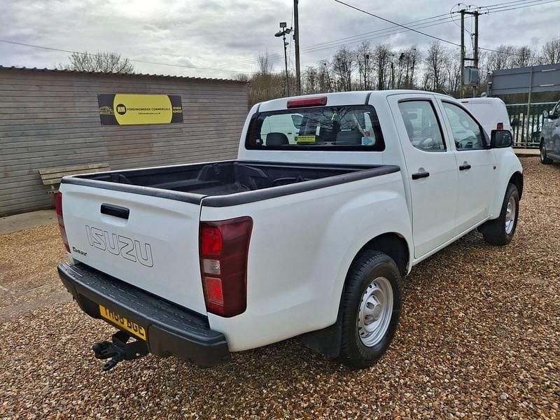 Used Isuzu D-Max 2018 White Pickup