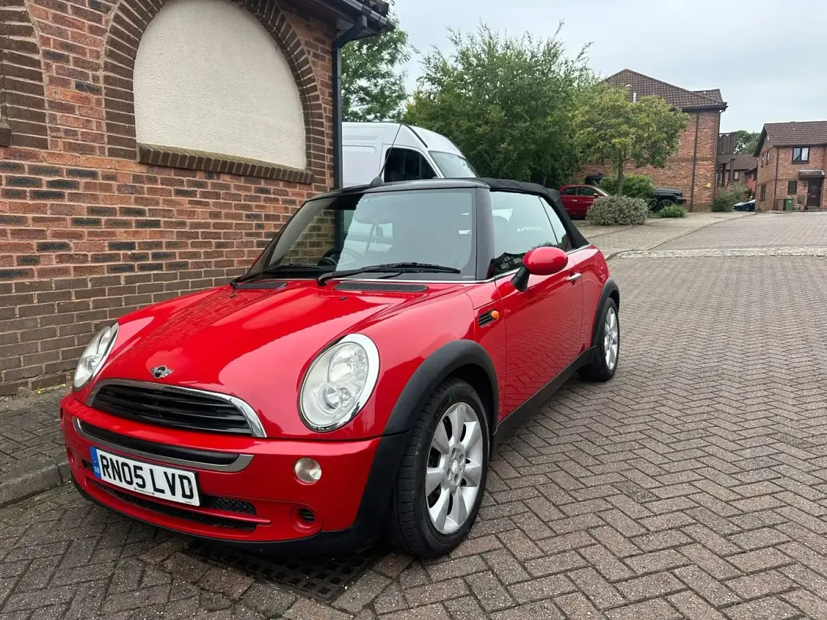 Usado Mini ONE 2005 Rojo Utilitario