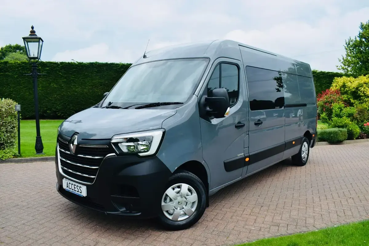Used Renault Master Business 2022 Grey MPV