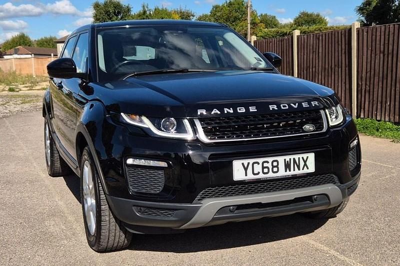 Used Land Rover Range Rover evoque SE 240 HP (176 kW) 2018 Hatchback