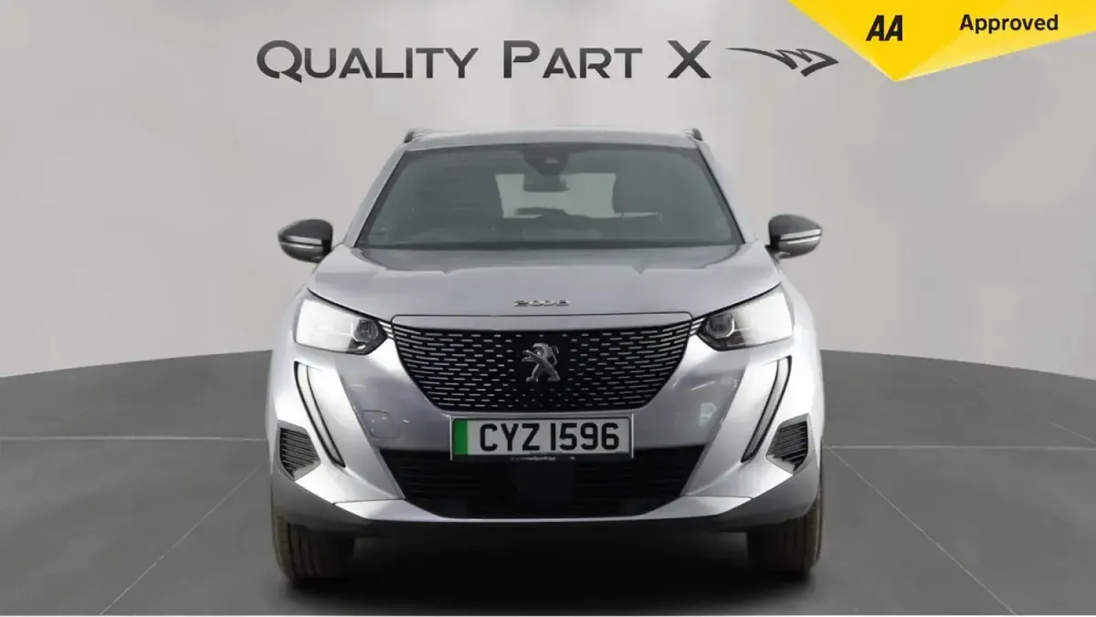Used Peugeot e-2008 Allure+ 100 kW (136 HP) 2023 Grey SUV