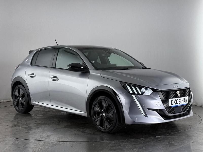 Used Peugeot 208 GT-line 131 HP (96 kW) 2020 Grey Hatchback