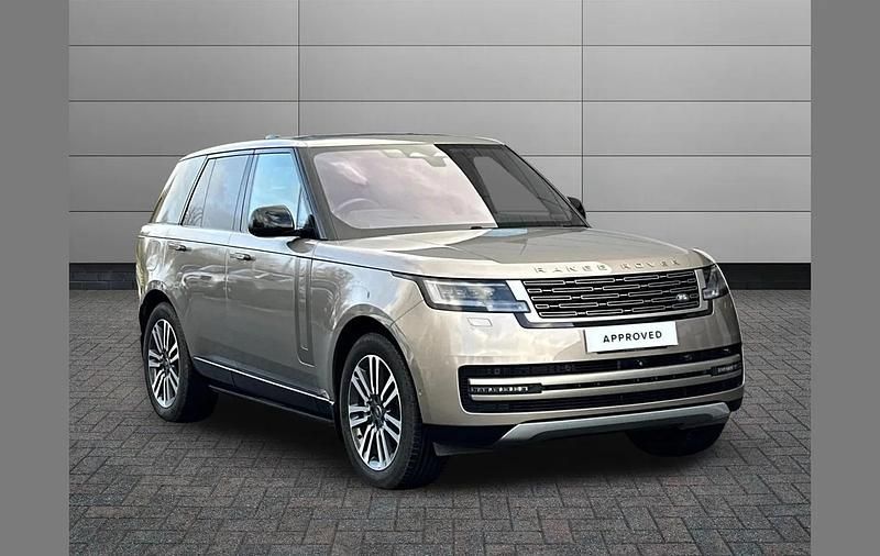 Used Land Rover Range Rover SE 434 HP (319 kW) 2023 Other SUV