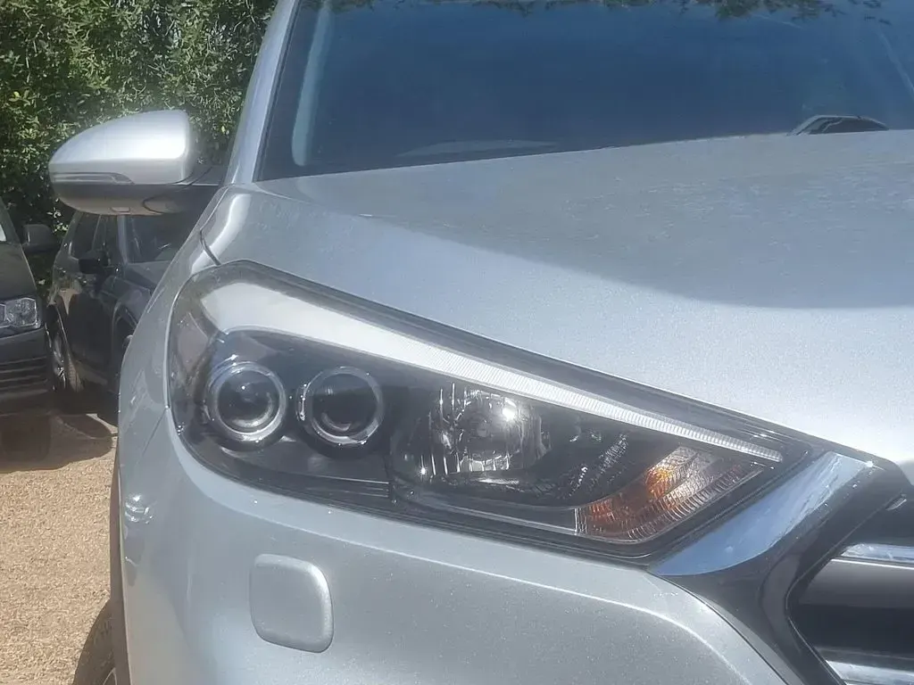 Used Hyundai Tucson Premium SE 141 HP (103 kW) 2017 Silver SUV