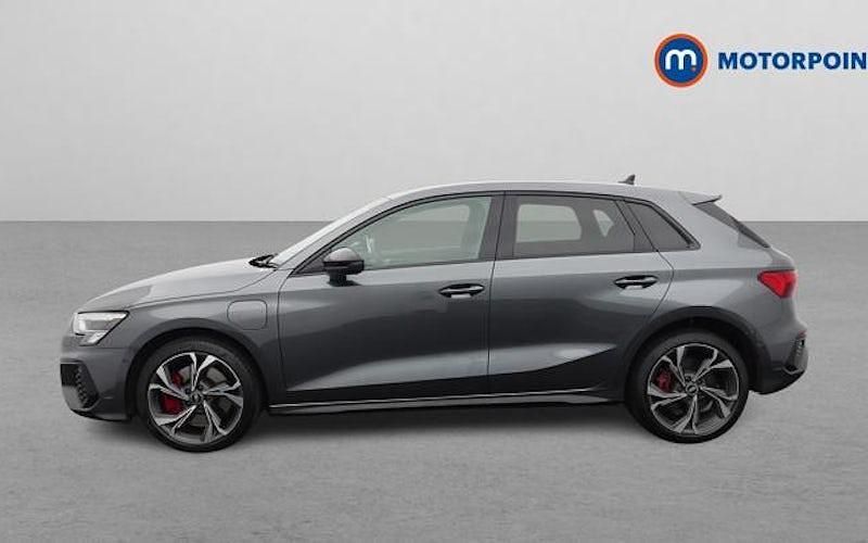 Used Audi A3 Sportback e-tron Competition 245 HP (180 kW) 2025 Hatchback