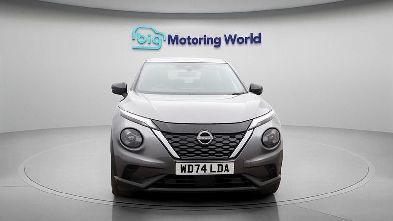 Used Nissan Juke N-Connecta 143 HP (105 kW) 2025 Grey SUV