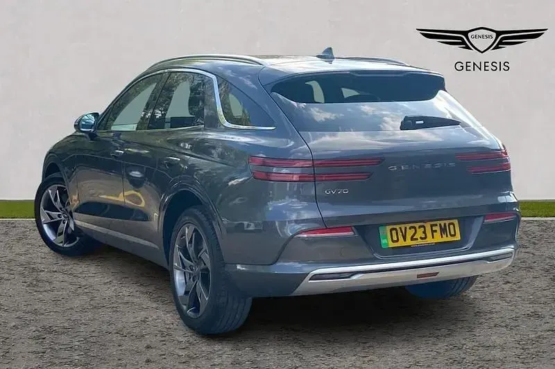 Usado Genesis GV70 Sport 359 kW (489 HP) 2023 Cinzento SUV