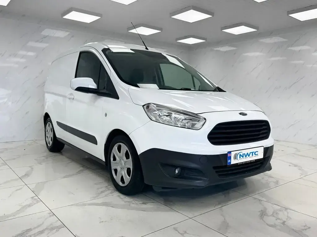Używany Ford Transit Trend 100 KM (73 kW) 2018 Biały Van