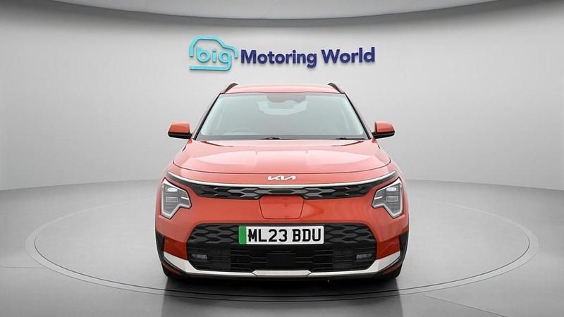 Begagnad Kia e-Niro 147 kW (201 HK) 2023 SUV