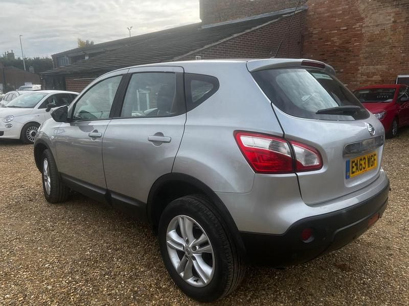 Used Nissan Qashqai Acenta 2013 Silver SUV