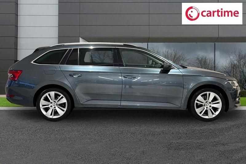 Used Skoda Superb SE L 190 HP (139 kW) 2019 Grey Estate