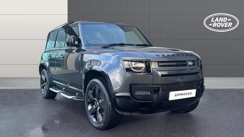 Used Land Rover Defender SE Dynamic 249 HP (183 kW) 2025 Estate