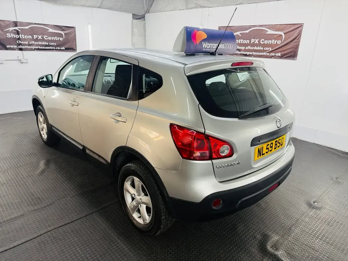 Used Nissan Qashqai Visia 114 HP (83 kW) 2009 Silver SUV
