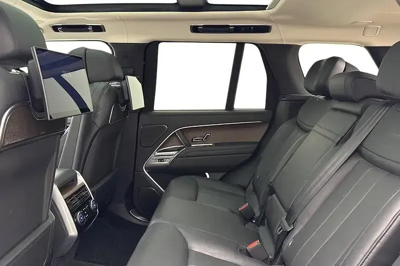 Used Land Rover Range Rover Autobiography 453 HP (333 kW) 2025 Blue SUV