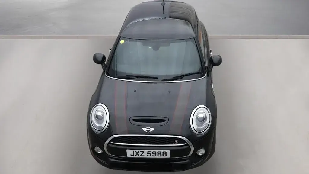 Begagnad Mini Cooper S Hatch 2016 Svart Halvkombi