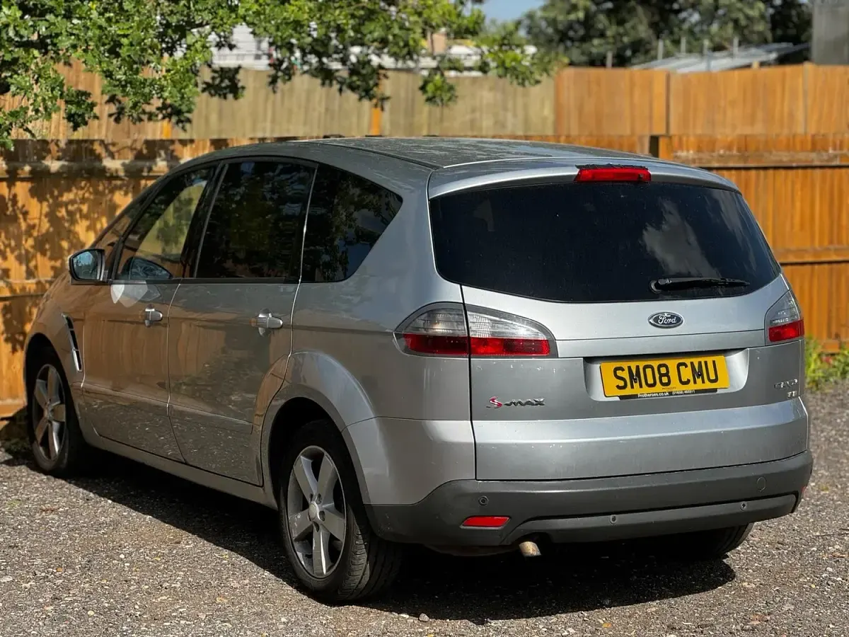 Used Ford S-MAX Titanium 2008 Silver MPV