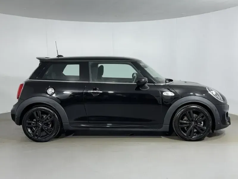 Used Mini Cooper S Hatch 189 HP (139 kW) 2020 Black Hatchback