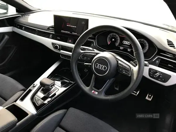 Begagnad Audi A5 S-Line 201 HK (147 kW) 2024 Blå Sportkupé