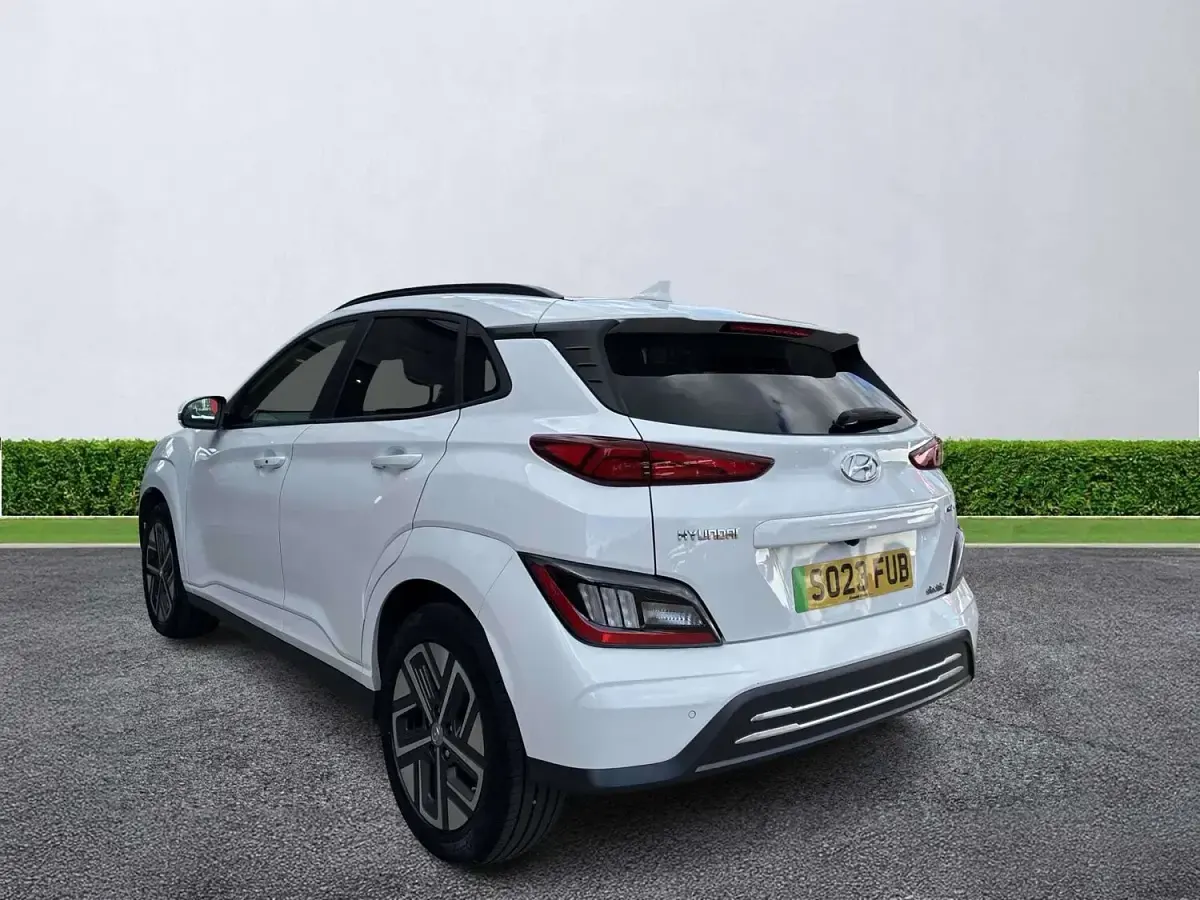 Used Hyundai Kona Ultimate 150 kW (204 HP) 2023 White SUV