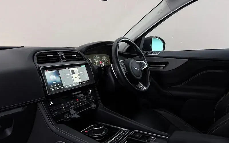 Used Jaguar F-Pace Supercharged 381 HP (280 kW) 2017 Grey SUV