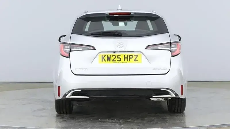 New Suzuki Swace 140 HP (102 kW) 2025 Silver Estate