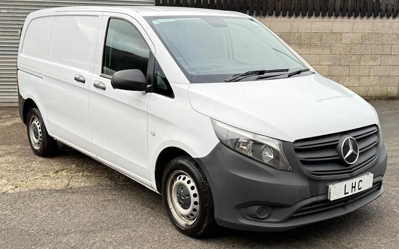 Used Mercedes Vito Progressive 136 HP (100 kW) 2023 Van