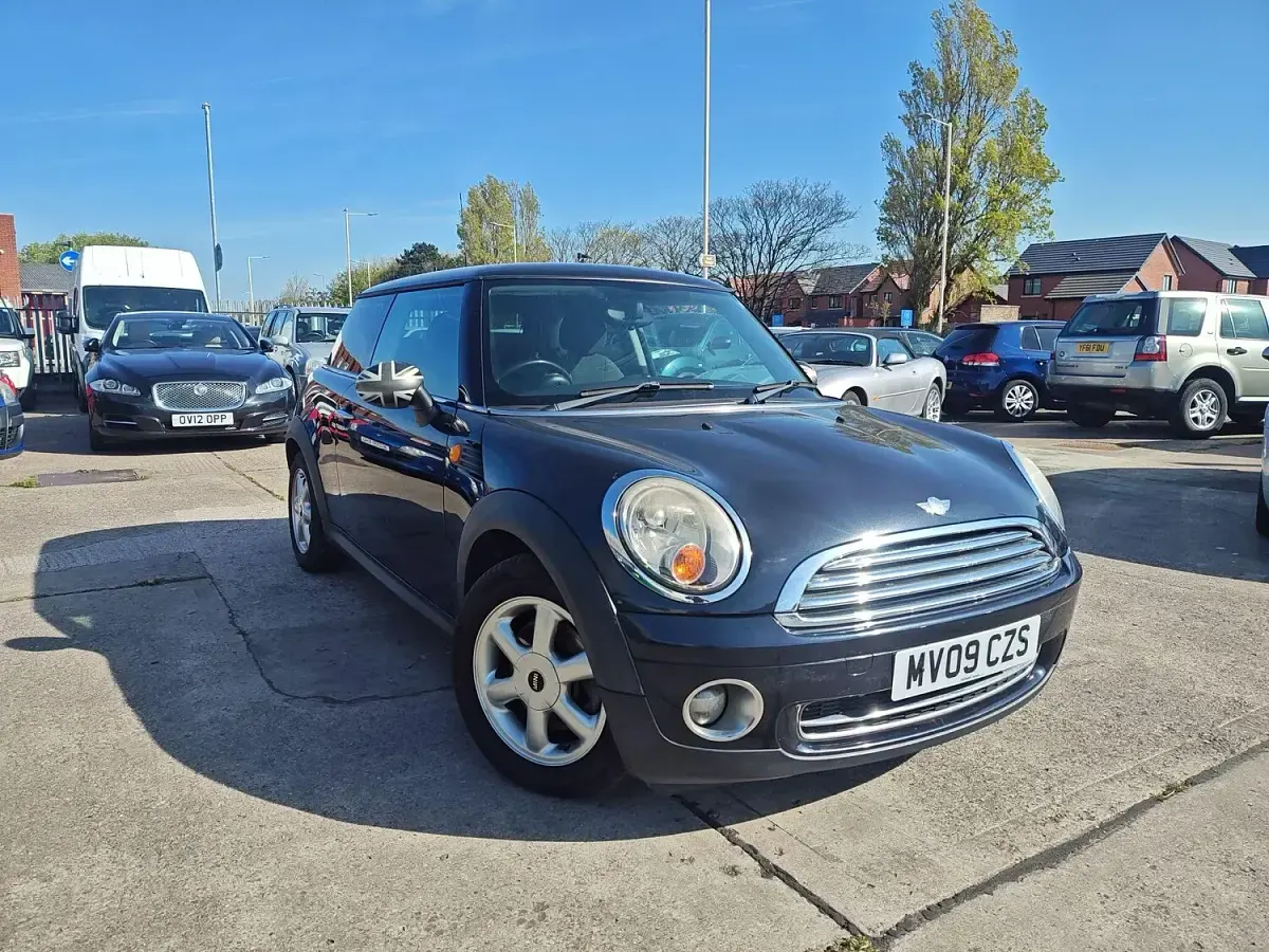 Used Mini Cooper Hatch 2009 Black Hatchback