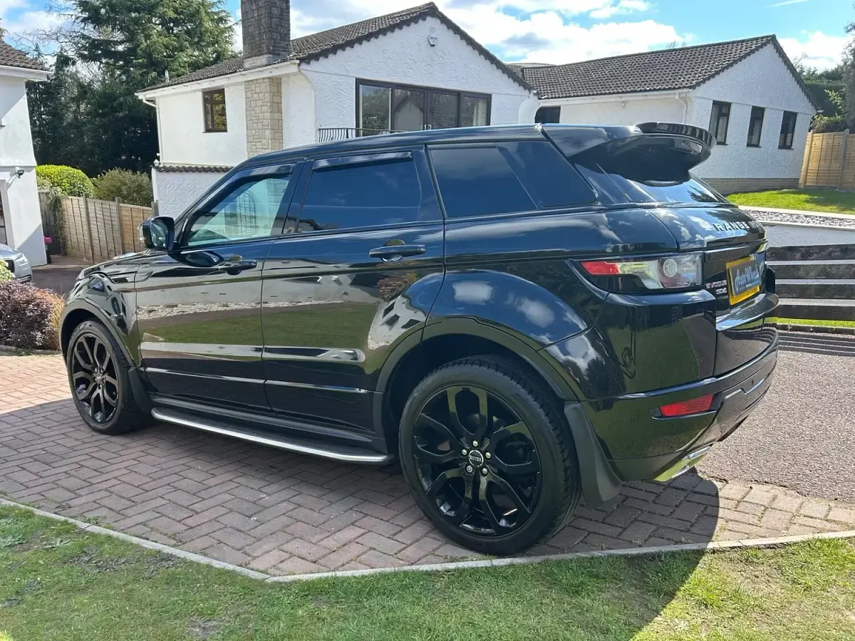 Used Land Rover Range Rover evoque Dynamic 2012 Black SUV