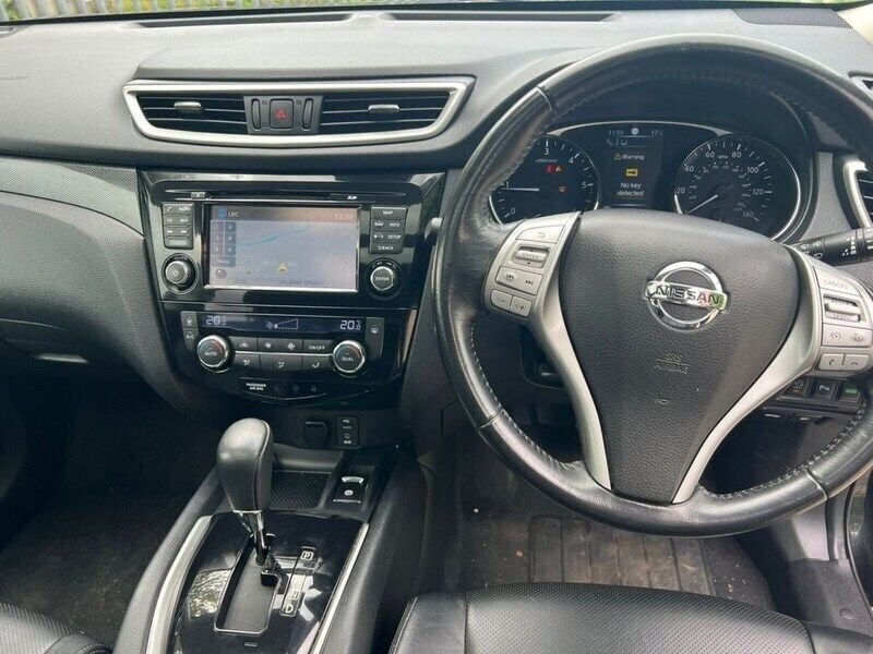 Image 2/4