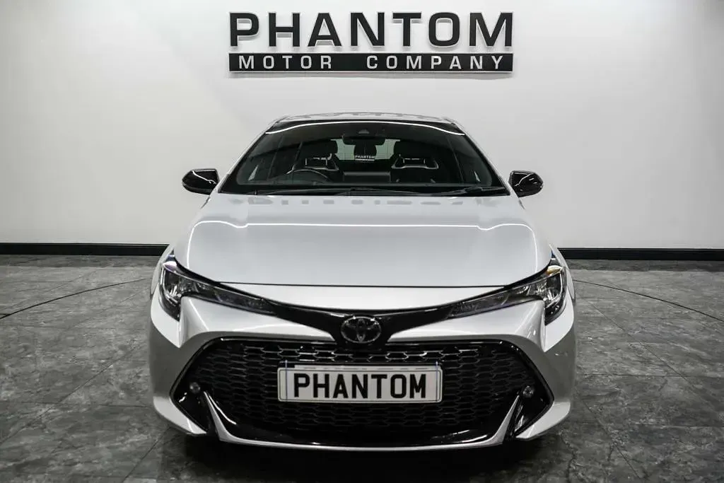 Used Toyota Corolla Sport 122 HP (89 kW) 2022 Silver Hatchback