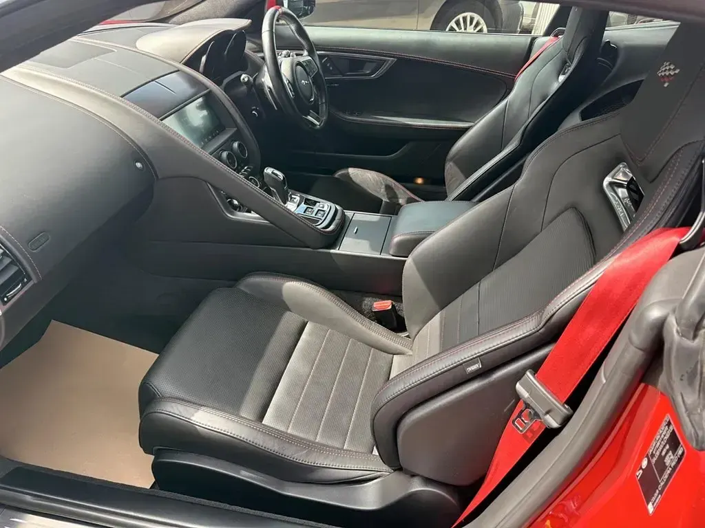 Used Jaguar F-Type Chequered Flag 300 HP (220 kW) 2020 Red Coupe