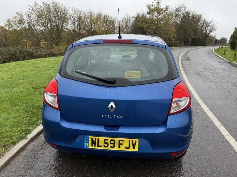 Used Renault Clio II Extreme 2009 Blue Hatchback