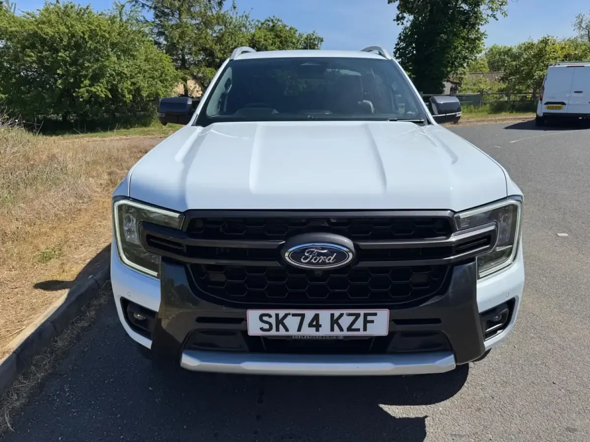 Gebraucht Ford Ranger Wildtrack 202 PS (148 kW) 2024 Weiß Pickup