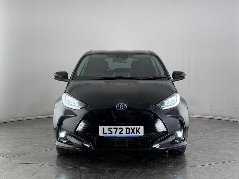 Used Toyota Yaris Hybrid Design 2022 Black Hatchback