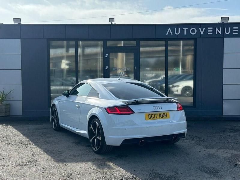 Used Audi TT Black Edition 180 HP (132 kW) 2017 White Coupe