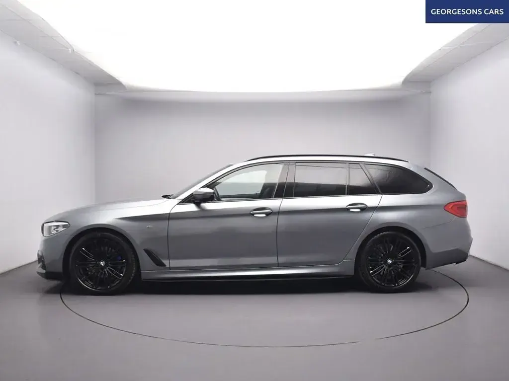 Used BMW 520 M Sport 190 HP (139 kW) 2020 Blue Estate