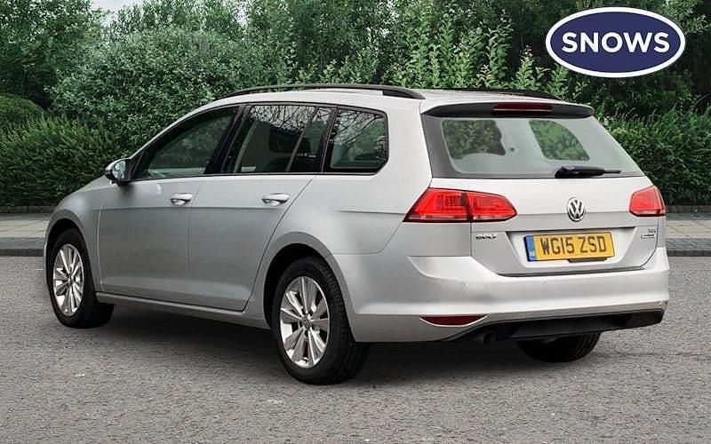 Used VW Golf VII SE 105 HP (77 kW) 2015 Silver Estate