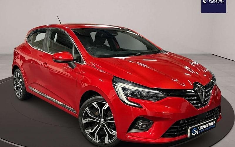 Used Renault Clio V Version S 90 HP (66 kW) 2022 Hatchback