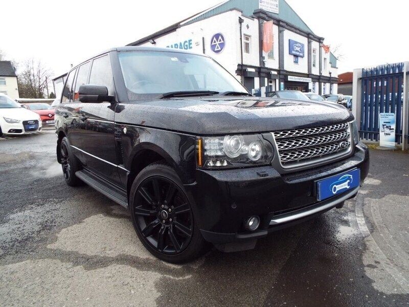 Black Used 2010 Land Rover Range Rover Vogue SE SUV | £10,995 (Fair price) - Image 1/4