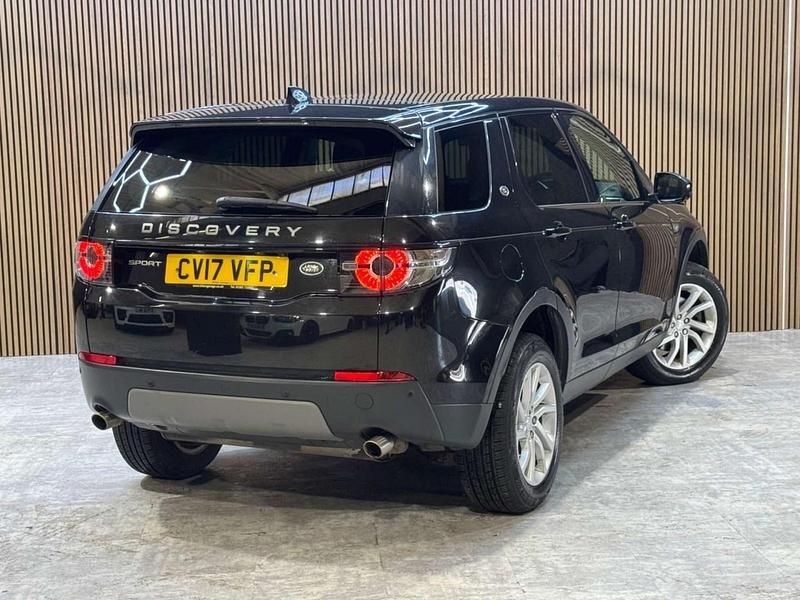 Second-hand Land Rover Discovery Sport SE 180 CP (132 kW) 2017 Negru SUV
