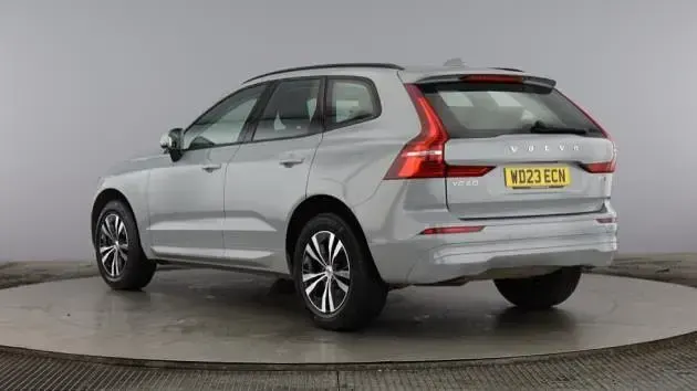 Used Volvo XC60 Core 250 HP (183 kW) 2024 SUV
