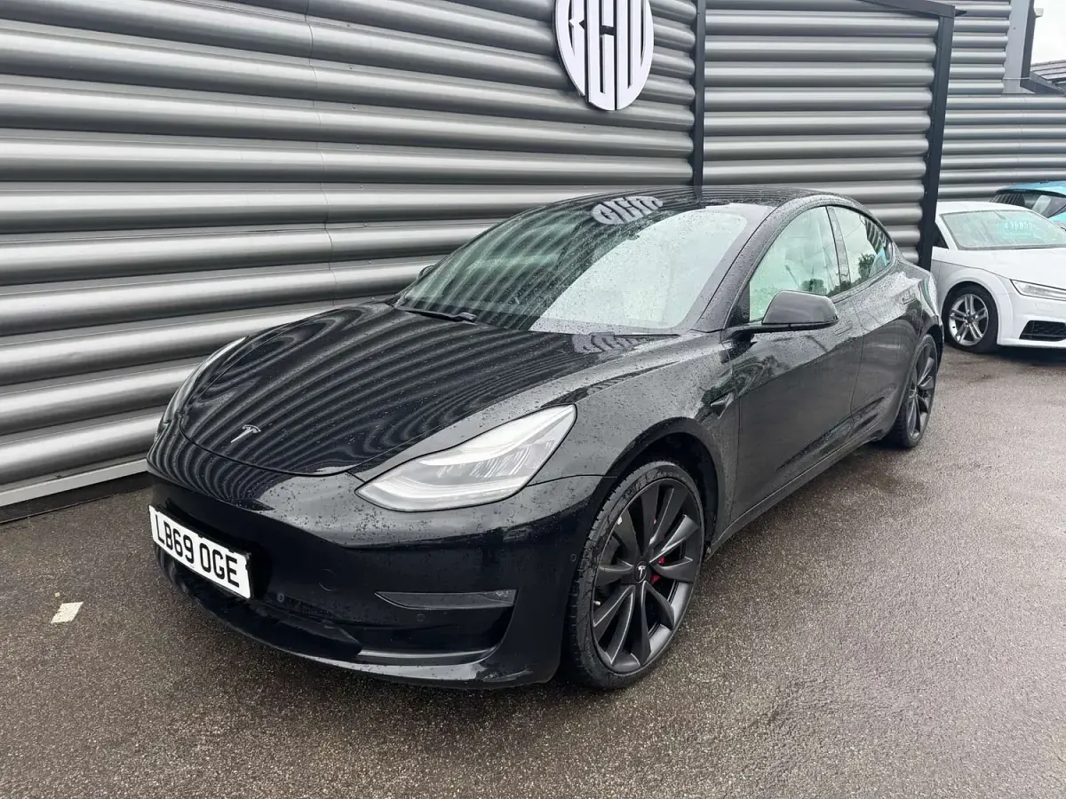 Used Tesla Model 3 Performance 461 kW (627 HP) 2019 Black Sedan