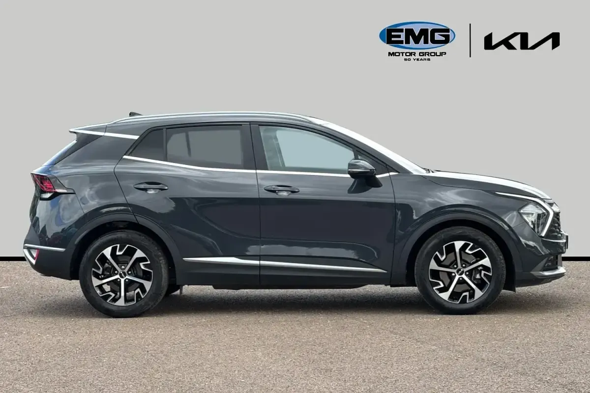 Usado Kia Sportage 157 HP (115 kW) 2025 Cinzento SUV